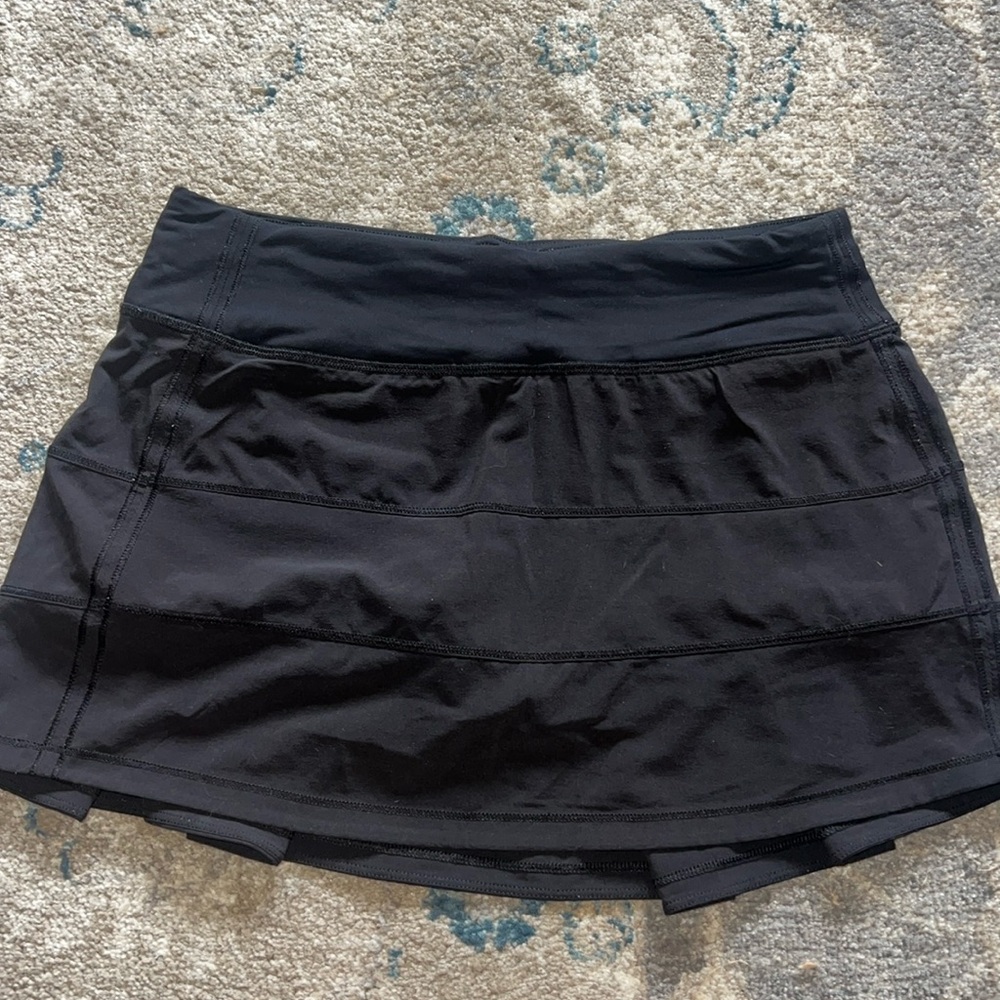 Black Lululemon skirt size 4
